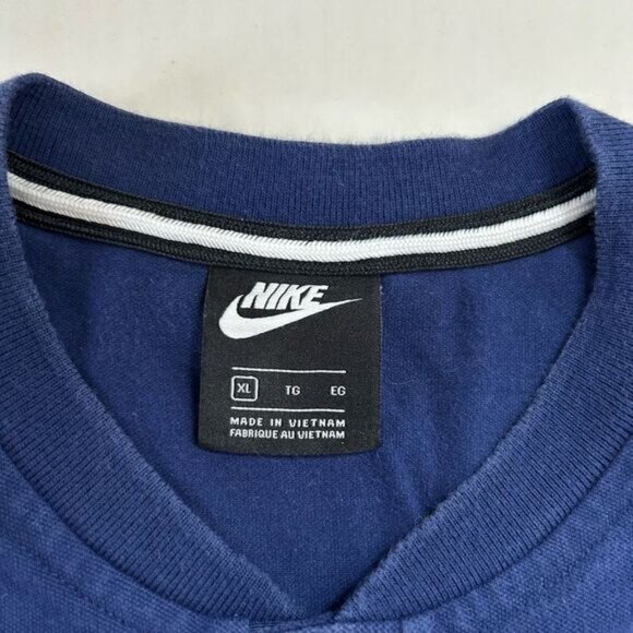 Nike Blue Men’s Soccer Shirt with US Crest size XL - Picture 5 of 8